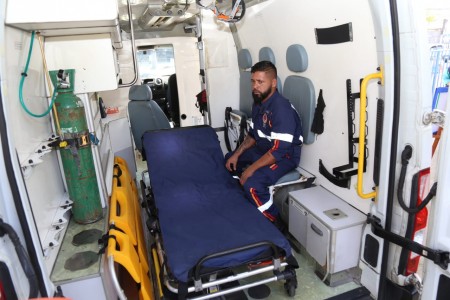 Ambulância bariátrica no HERR