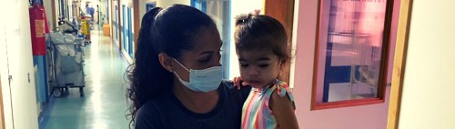 Menina de 2 anos recebe transplante de coração